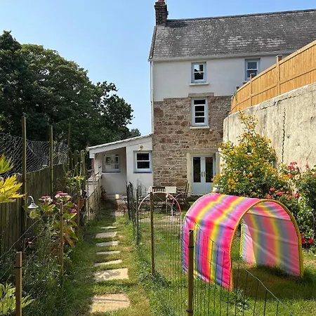 The Guest At Champs Πανσιόν