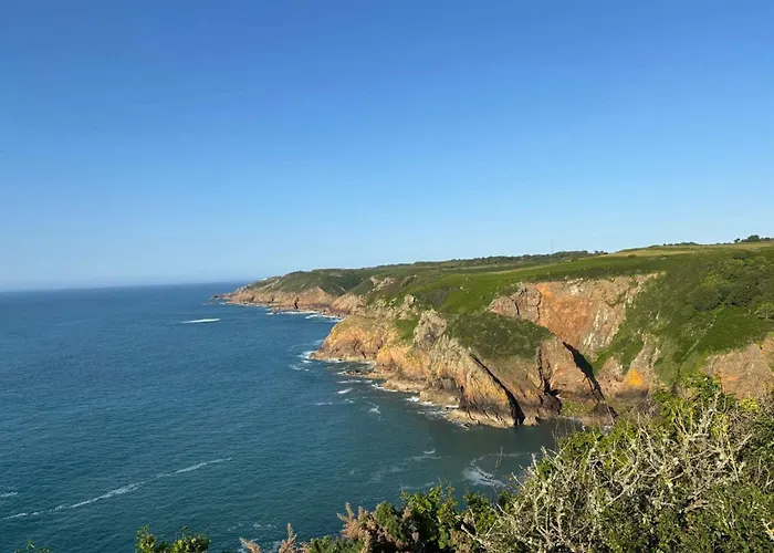 The Guest At Champs 3* Saint Mary