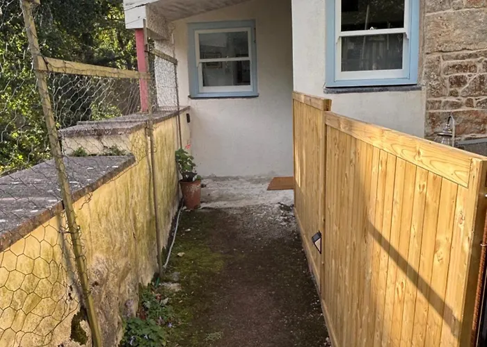 The Guest At Champs 3* Saint Mary